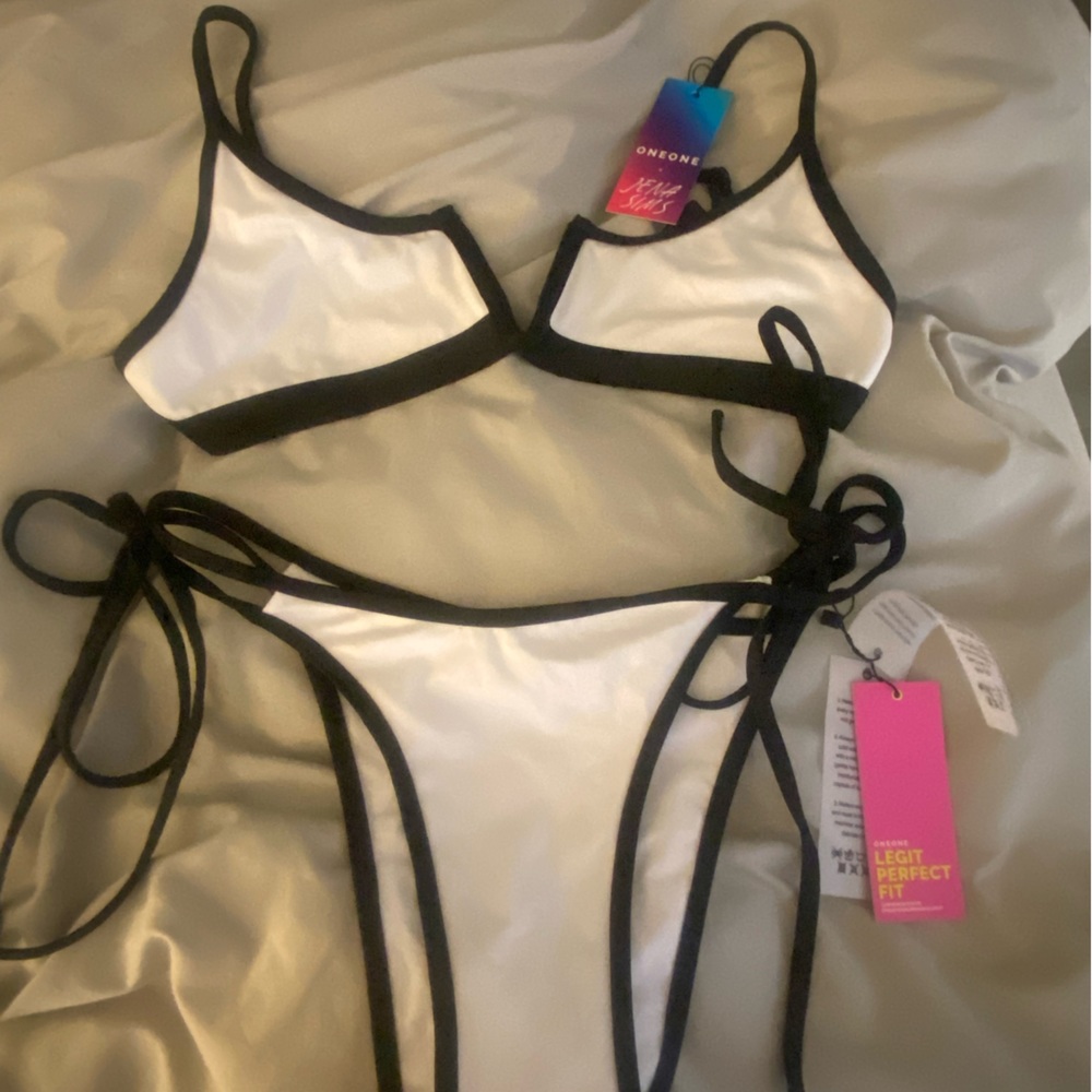 Bikini x OneoneSwim